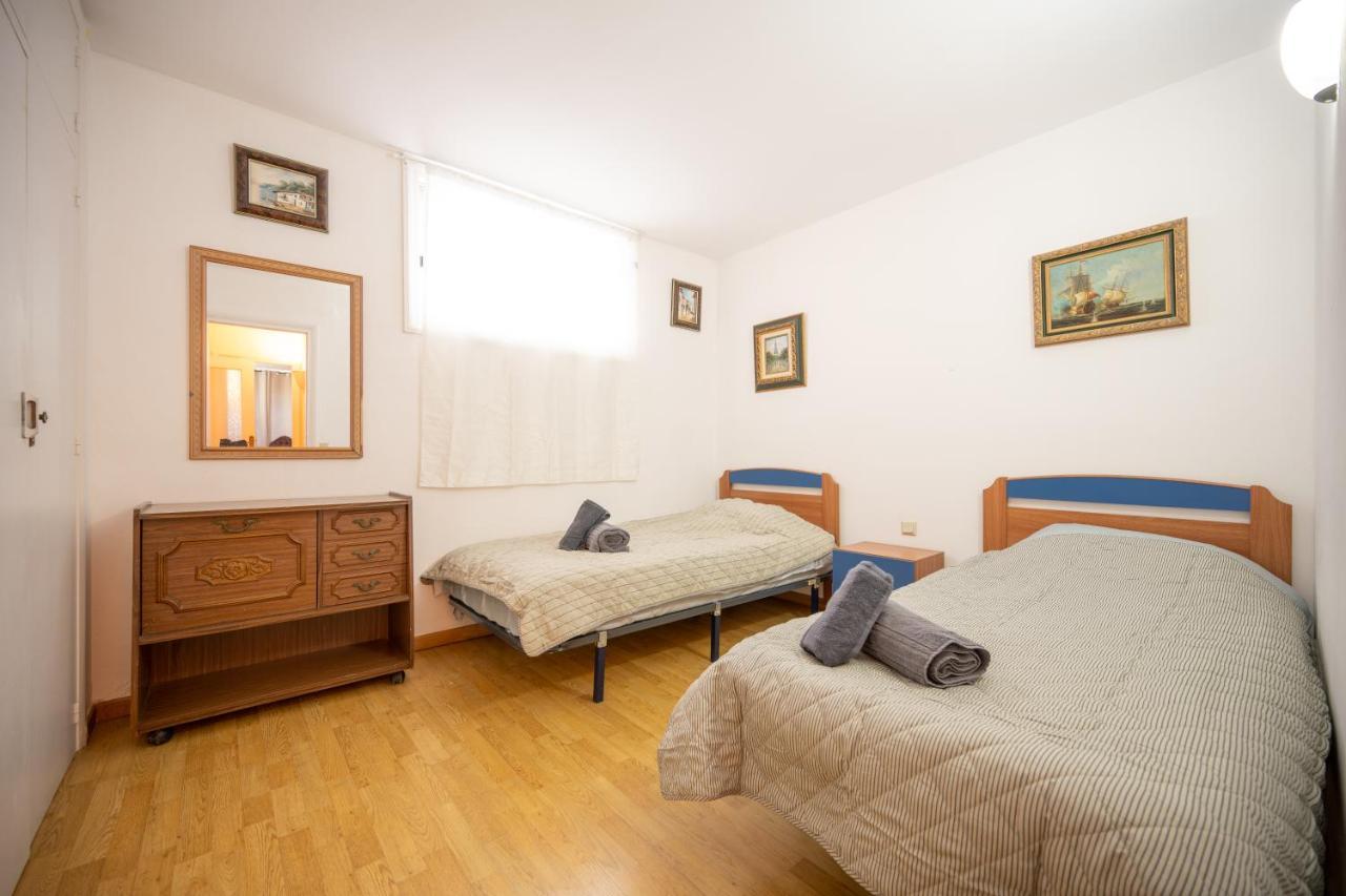 Beautiful Parque Loix 4 Bedroom Apartment Shared Pool, Tennis Court Benidorm Exterior photo